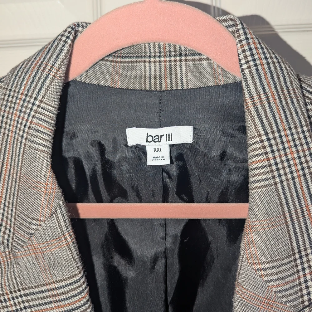Bar III Double-Breasted Gray Check Blazer - Picture 3 of 4